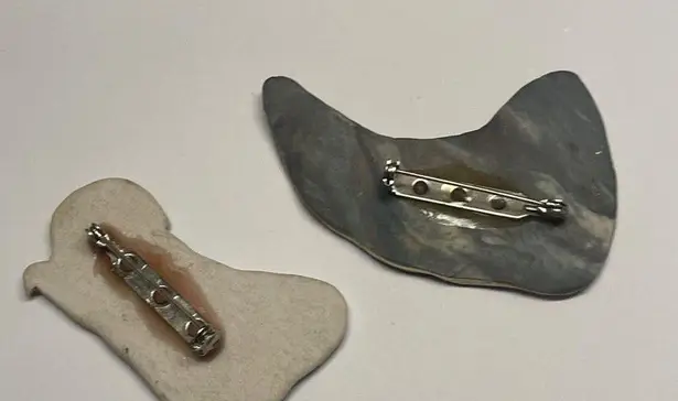 Lot Of 2 Hand Made Ceramic Brooch Pins Hand Painted