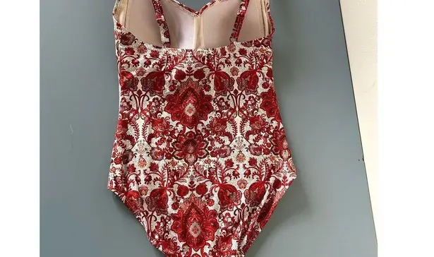 Unbranded womens one piece bathing suit size S red print built in bra