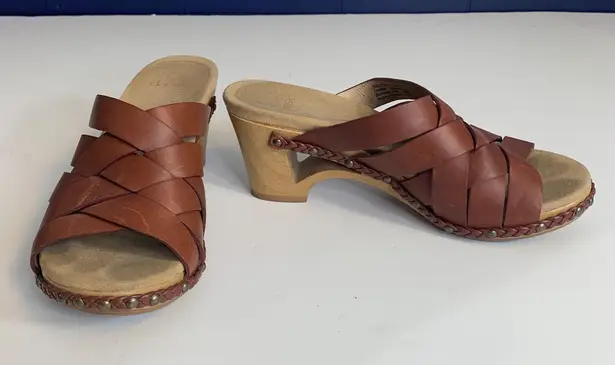Dansko Tory Brown Leather Cut Out Silhouette Strappy Wedge Sandals Size 37