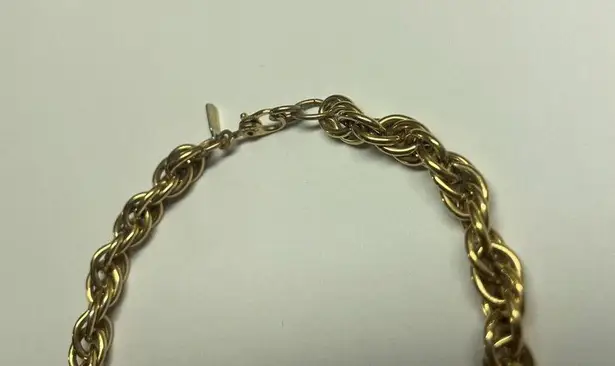 Monet Signed  Costume Gold Tone / Black Chain Bracelet