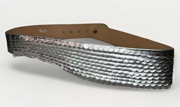 Vintage Charles Jourdan Belt Women's Silver Tone Metallic Leather Made France M Gray