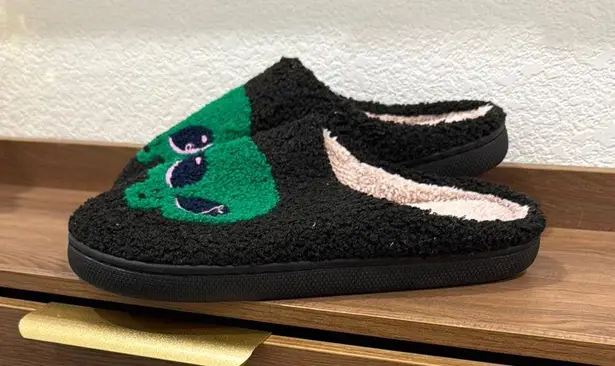 Playful Black and Green Alien Slip