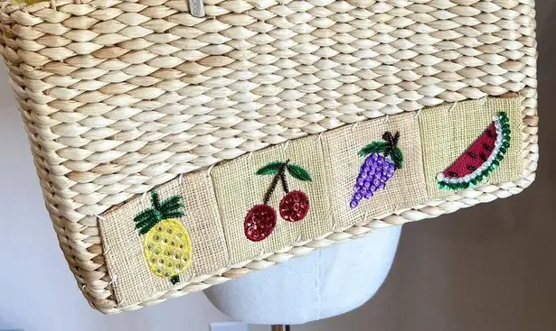 Vintage Y2K Braided Straw Fruit Bag Picnic Summer Boho Cottagecore Peasant Yellow