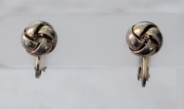 Vintage Clip On Earrings Twisted Design 3/8"
