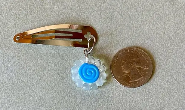 Handmade spiral swirl uzumaki flower funky boho hair clips set of 2🌀🌼