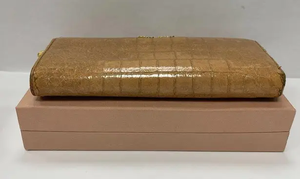 Miu Miu Crocodile-Embossed Leather Zip-Around Wallet, Cammello - Preowned