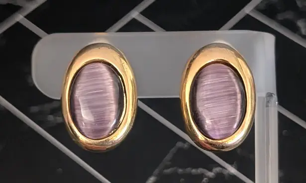 Vintage Clip On Earrings