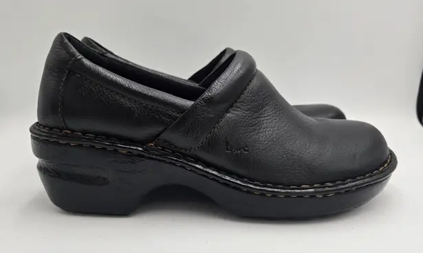 B.O.C. Born Women's Penny Black Pebbled Leather Slip On Clogs Size 8.5 M Nurse
