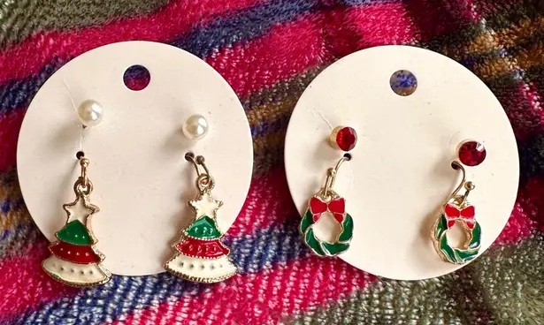 Festive Christmas Tree Wreath Earrings Red