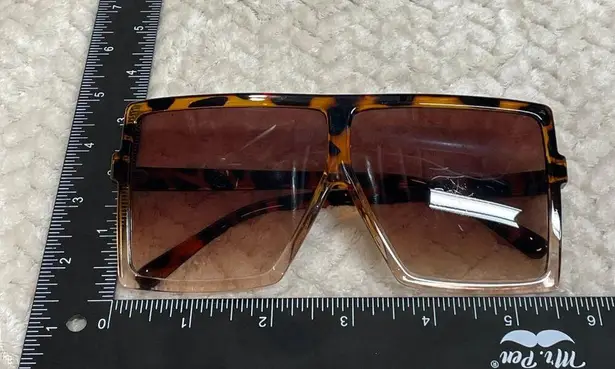 Oversized Brown Square Sunglasses