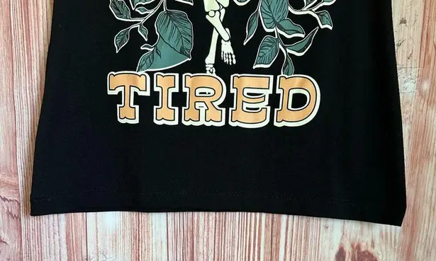 Wound Up Black Dead Tired Short Sleeve Graphic Tee