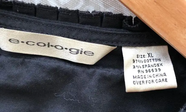 Black Ruffle Long Sleeved Blouse XL