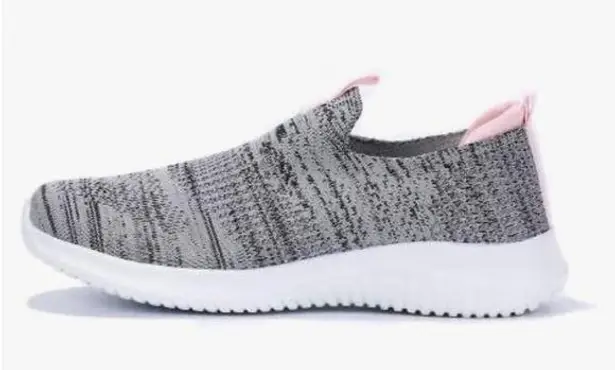 NWT Women’s Topstatic Gray With Pink Accents Slip