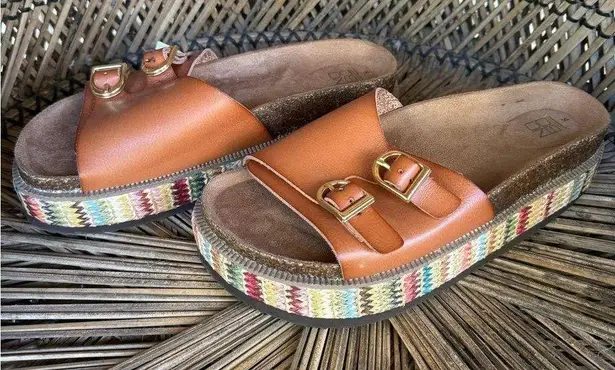 Kimono floral wrap poncho / Retro Tan Platform Sandals festival Size undefined