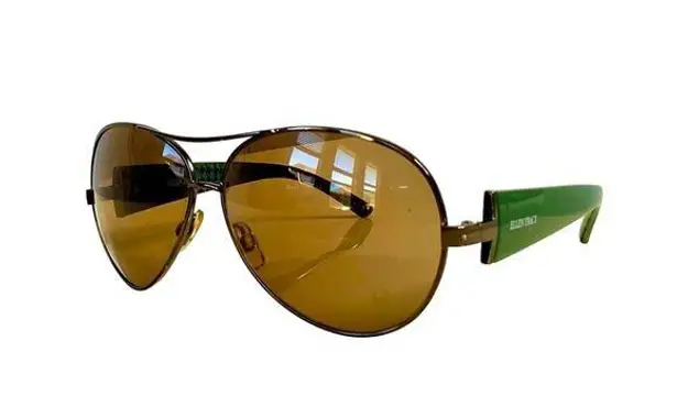 Ellen Tracy Womens Green Metal Aviator Sunglasses
