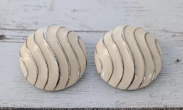 Vintage Clip On Earrings Circle with Cream Enamel & Wavy Lines