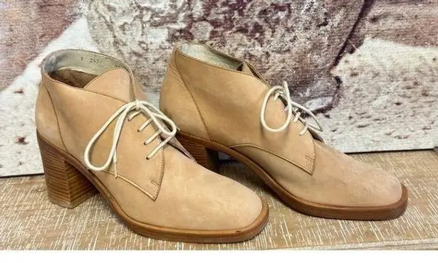 VTG Aldora Chukka Boot Suede Leather Heeled Spain 8.5 B Square Toe