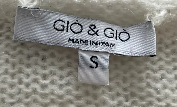Gio & Gio. White Wool and Mohair Blend Tiered Sleeve Sweater, size S Made in Italy
