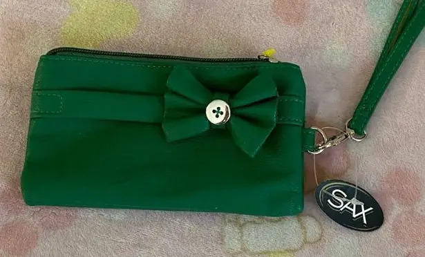 Gunne Sax Sax Green double pocket wristlet with bow accent (NEW)