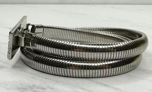 The Bar Vintage Buckle Silver Tone Coil Stretch Cinch Belt Size Small S Womens