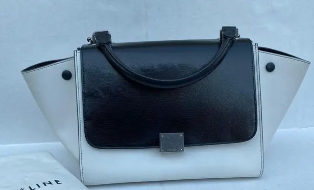 CELINE  Trapeze Calfskin Leather Patent Trapeze Bag