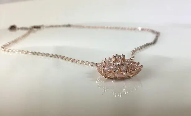 Crystal Sunflower Necklace Gold