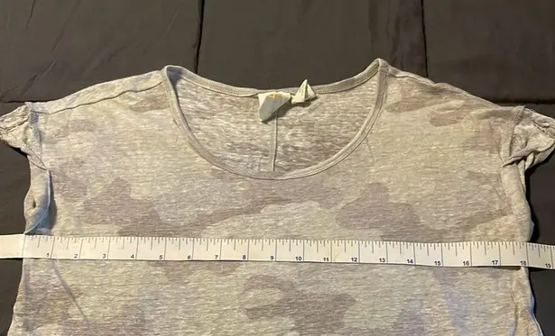 C&C California Light wash camo linen shirt