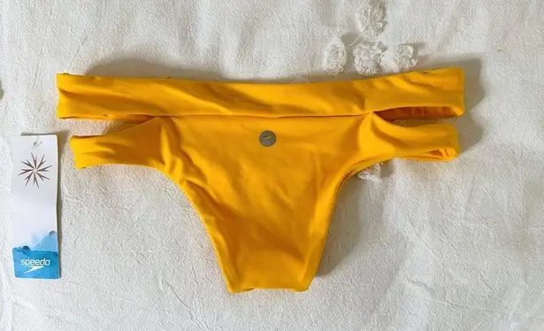 Speedo NWT  Trinity Hipster Bikini Bottom - Mango - XS