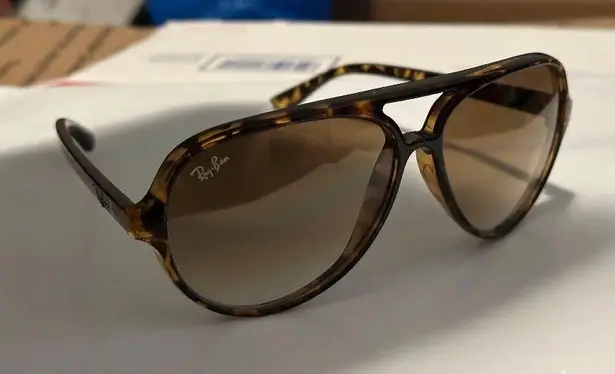 Ray-Ban  Cats 5000 59mm