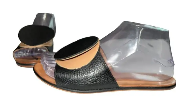 The Palatines Caeleste Slide Sandal in Black and Tan Size 6 Leather Circle Flat