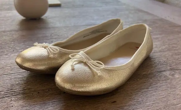 CREWCUTS Women Metallic Gold Ballet Flats