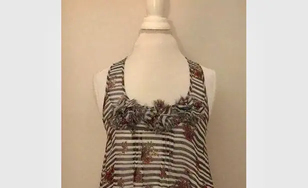 Living Doll Sz S ADORABLE Sheer Sleeveless Top W Floral Details