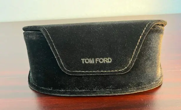 Tom Ford Soft Glasses Case Black Velvet and Glasses Cleaning Cloth
