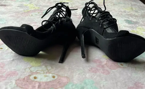 Simmi London Elegant Black Lace-Up Heels size 5