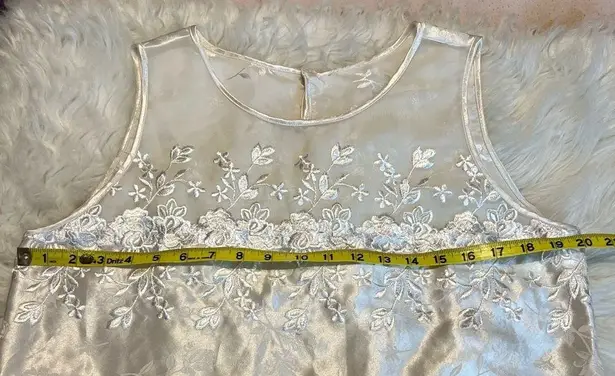 Vintage Lingerie Top Inner Most Gold Label embroidered satiny sheer size Large