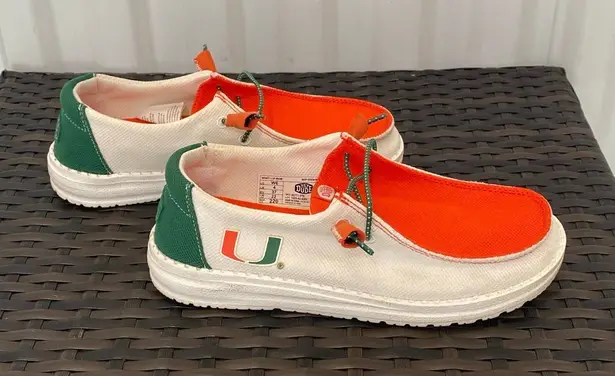 Hey Dude Hey Dudes U of Miami Wendy shoes woman size 6