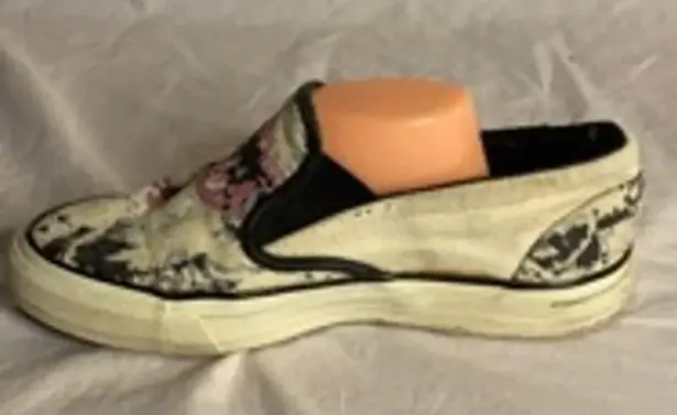 Converse Distressed Butterfly Print  Slip-On Sneakers Beige/Black Women’s 7.5 - Image 2