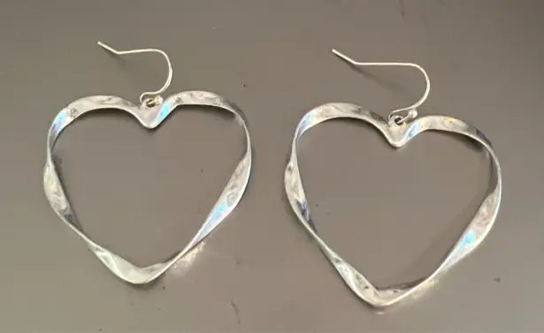 Vintage Silver Tone Heart Hoop Dangle Earrings Twisted Hammered Hook 2" Estate