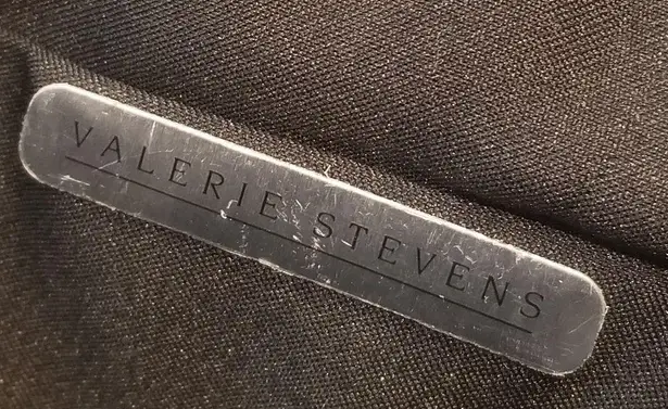 Valerie Stevens {7"x6"} VINTAGE Beaded Clasp Purse Black