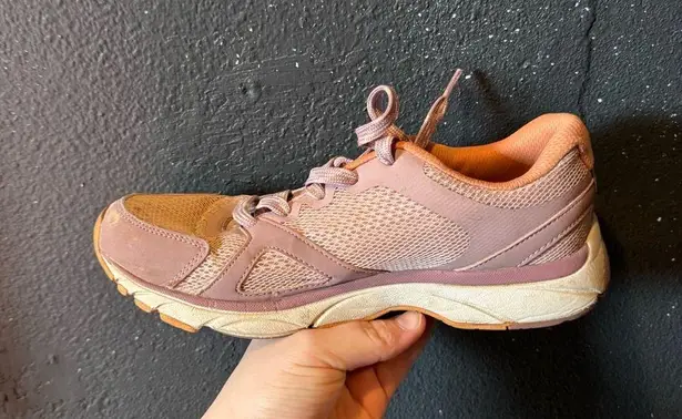 Vionic Women’s Lavender Peach Tokyo Athletic Shoes Size 7.5