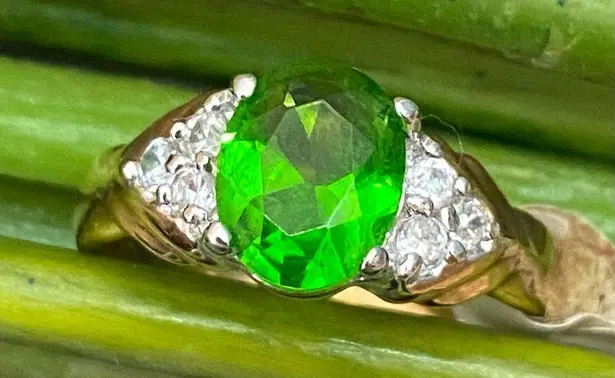 Vintage Emerald Green Birthstone Cubic Zirconia CZ Stone Gold
