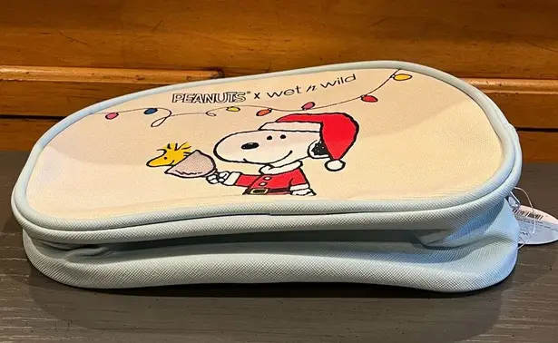 NWT Peanuts X Wet N Wild Makeup Cosmetic Bag