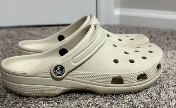 Crocs Tan