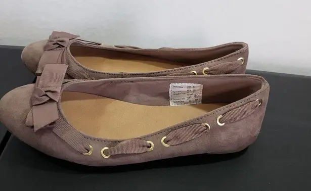 American Eagle  Womens 6.5 Becky Grommet Ballet Flats Taupe Suede Casual Bow