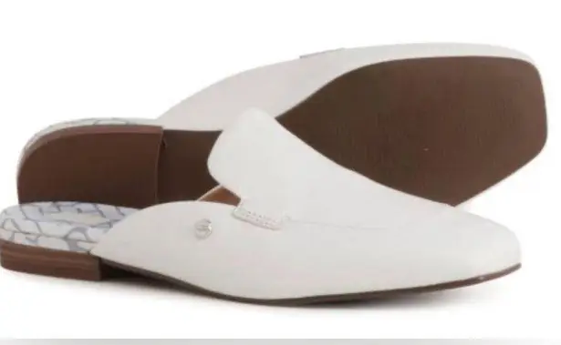 UGG white leather Mule