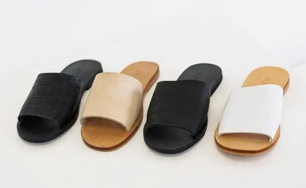 St. Agni Aiko Basic Slides in Nude Leather Sz:36