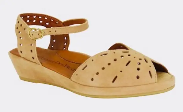 L'Amour Des Pieds “Brenn” Beige Suede Sandals size 7.5 Tan