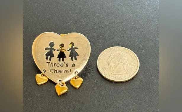 Three's a Charm! Brooch Dangling Hearts Silver & Gold Tone Signed Abbey Press.
