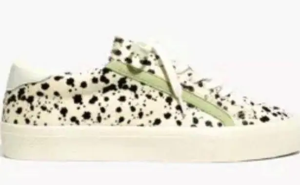 Madewell  Sidewalk Low Top Sneaker in spatter painted calf hair. Size: 8