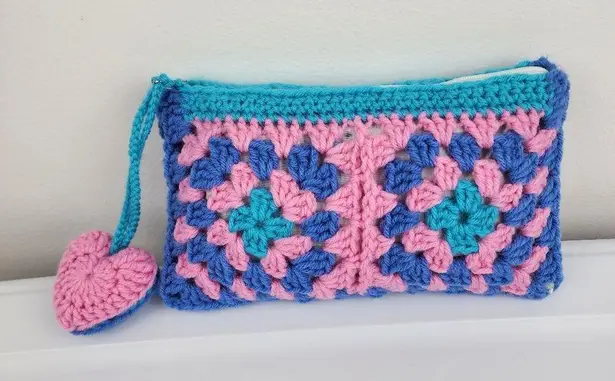 New Handcrafted Crochet Clutch Blue Pink Teal Case Granny Heart Crochet Charm